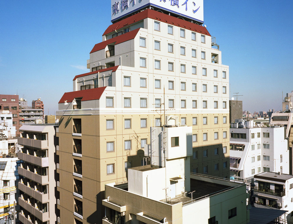 Toyoko Inn Tokyo Ikebukuro Kita-Guchi No.1 Exterior foto